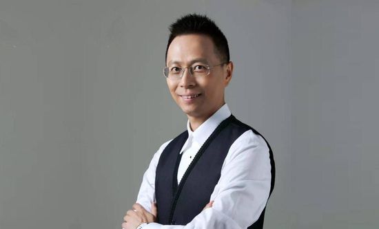 《奥奇传说》曝海报 威廉·达福×菲恩·伍法德主演 2025-02-28 2月28日。